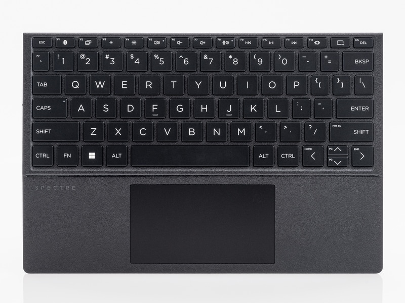 コロンやダブルクォーテーション等の一部キーはサイズがやや小さいがクセの少ないキーボード、現状では英語配列のみ