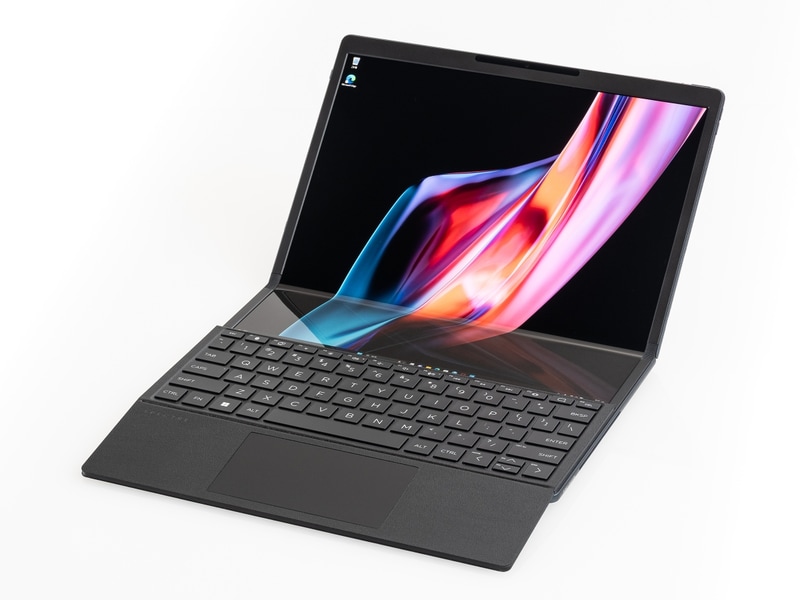 14型の1.5画面モード、解像度は1,920×1,820ドット