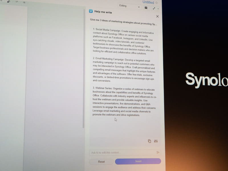 Synology Office上で文章や数式を生成する「AI Writer」のデモを実施
