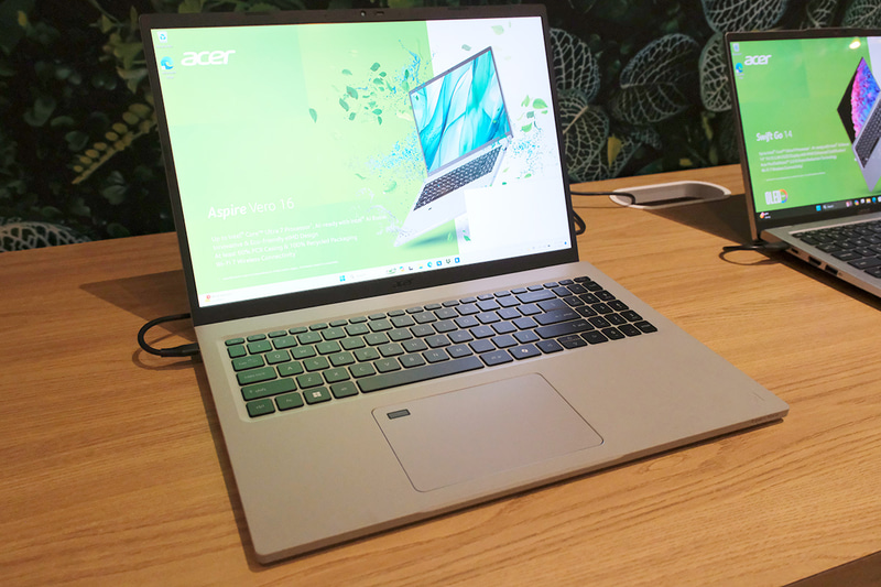 Aspire Vero 16