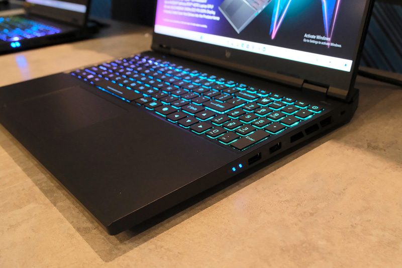 Predator Helios Neo 16