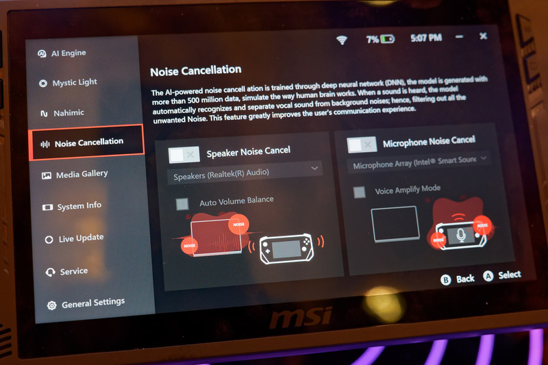 スピーカーとマイクのノイズキャンセリング機能も備える