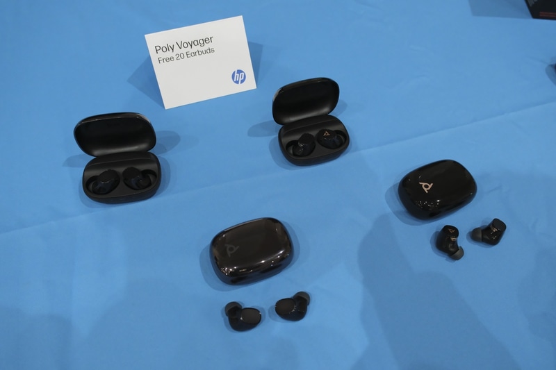 Poly Voyager Free 20 Earbuds