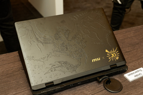 MSI モンスター ハンター 20周年記念モデル 27インチ MSI、モンハン20周年記念マザーボード＆水冷クーラー、PCケース