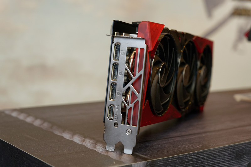 ビデオカード「GeForce RTX 4060 Ti 8G GAMING SLIM MONSTER HUNTER EDITION」