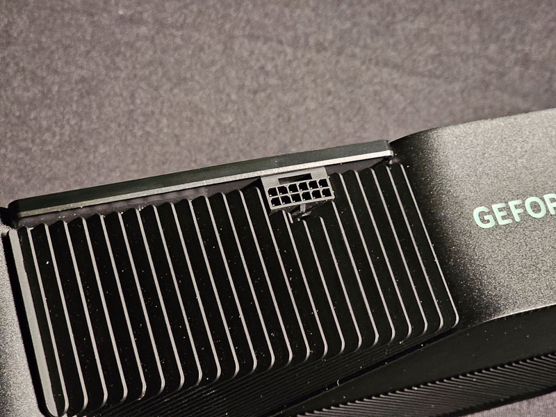 GeForce RTX 4080 SUPER Founders Edition