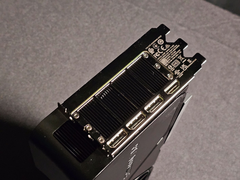 GeForce RTX 4080 SUPER Founders Edition