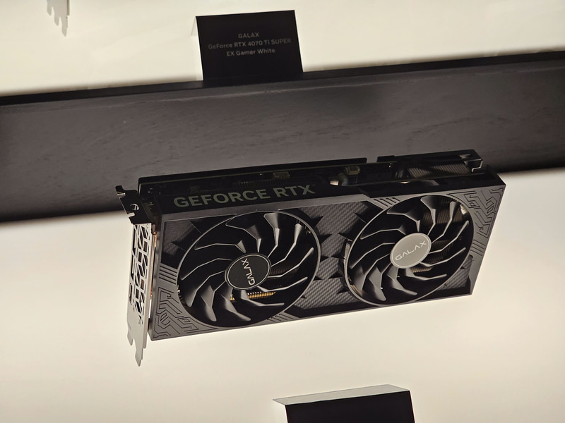 GALAX GeForce RTX 4070 SUPER 1-Click OC 2X