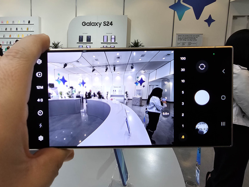 0.6倍(超広角/13mm)で撮影したところ