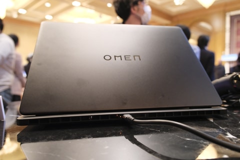 【商品番号1953】hp 15.6型ノートパソコン　2024年製 商品番号1953】hp 15.6型ノートパソコン 2024年製 Amazon.co.jp: HP