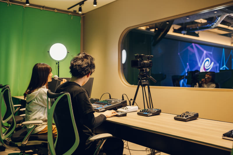 実況配信ルーム