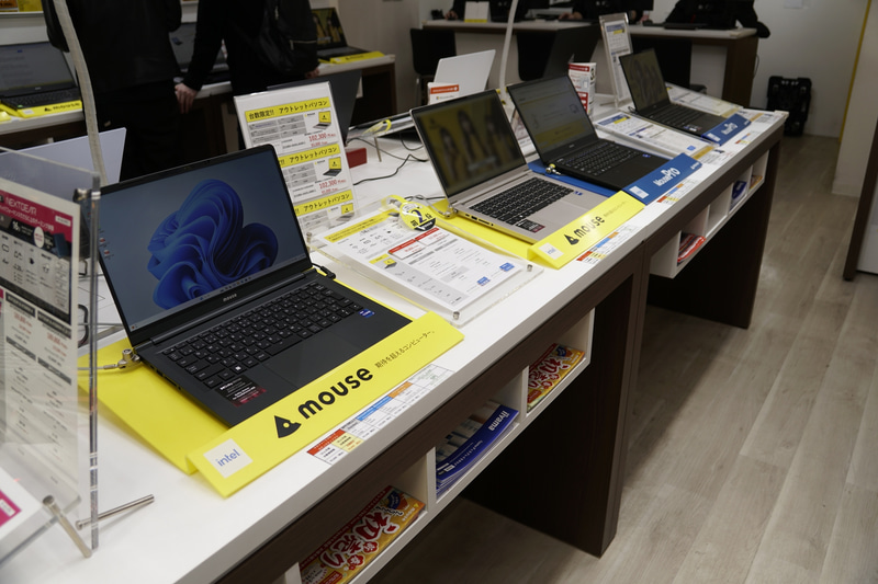 ノートPCにもmouse、G-Tune、DAIVの各ブランドが展開されている。G-Tuneは高リフレッシュレートパネル、DAIVはsRGB比の高いパネルとブランドごとに仕様を分けている