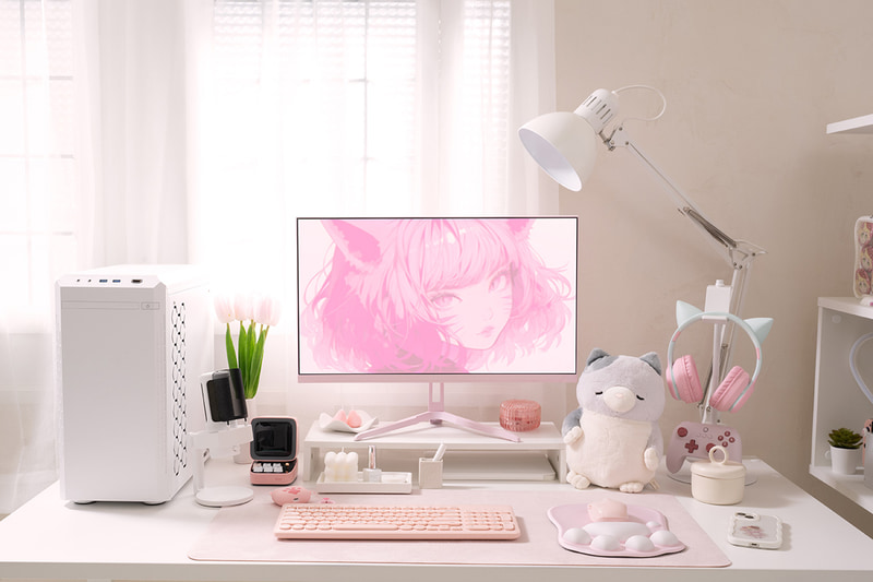 各種デバイスとあわせてデスク周りをコーディネートできるという