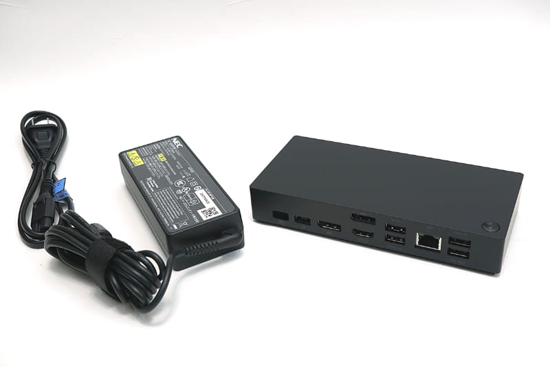 オプションのUSB Type-Cドッキングステーション