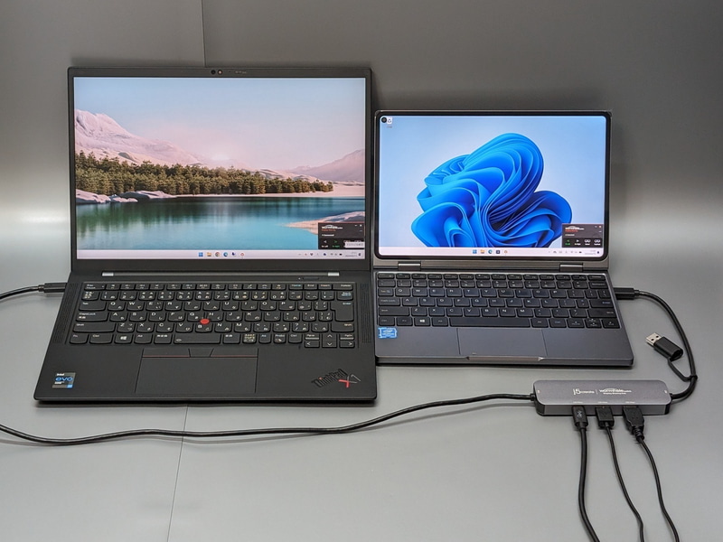 ここまで紹介してきた状態。PC2とPC1は、マウスやキーボードこそ共有しているものの、どちらも別々のPCとして動作している