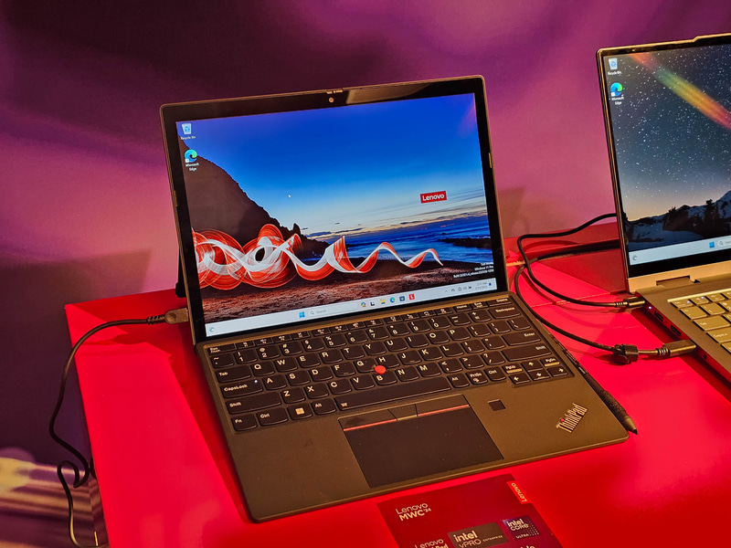ThinkPad X12 Detachable Gen 2