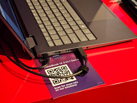 3年ぶりの「ThinkPad X12 Detachable」。Core Ultra vProのClassic