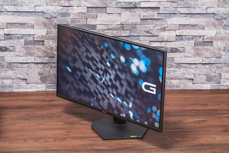 スイベルは左右20度