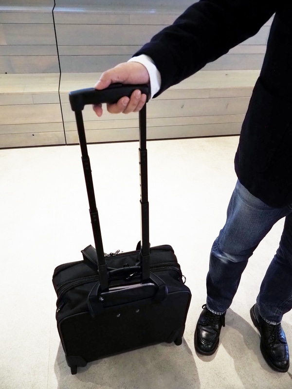 身長やシーンに応じて段階調節可能なプルドライブハンドルを装備