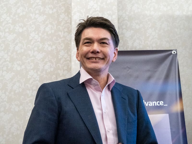 日本AMD株式会社 代表取締役社長 ジョン・ロボトム氏