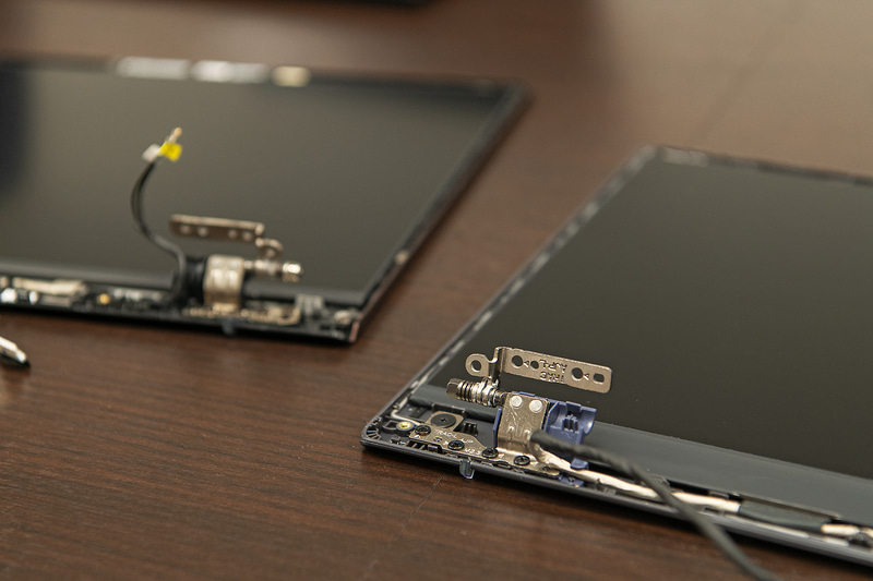 ヒンジのアップ