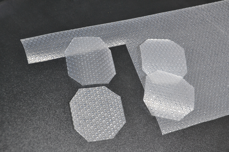 滑り止めをこんな形に切る