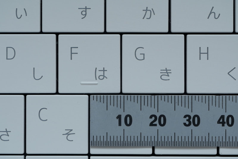 主要キーのキーピッチは19mmフルピッチを確保