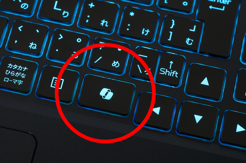 最新PCの証でもあるCopilotキーを搭載。ユーティリティを呼び出すためのPredatorSenseキーもある