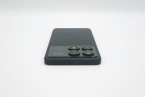 高価なハイエンドスマホに喝！Snapdragon 8 Gen 2で6万9,980円の「POCO