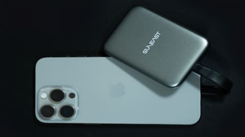 SUNEAST、iPhoneの背面に装着できるMagSafe対応ポータブルSSD - PC Watch