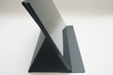 やじうまミニレビュー】やっぱりWQHDが一番いい……その理想に最も近い