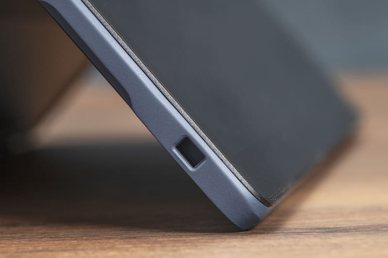 セキュリティロックポート