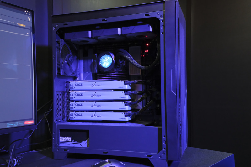 GeForce RTX 4070 Ti SUPER AI TOP 16G搭載PC