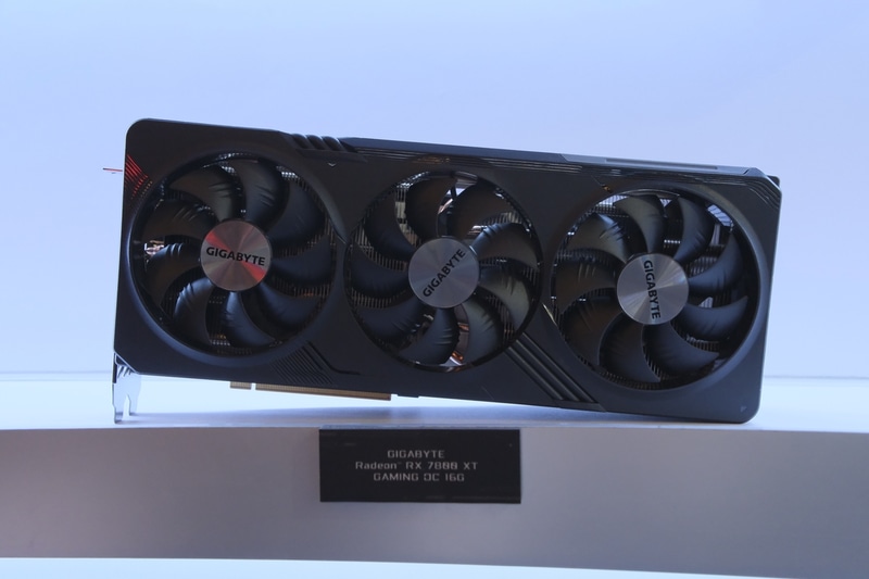 Radeon RX 7800 XT GAMING OC 16G
