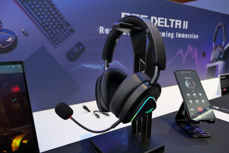 ROG Delta II