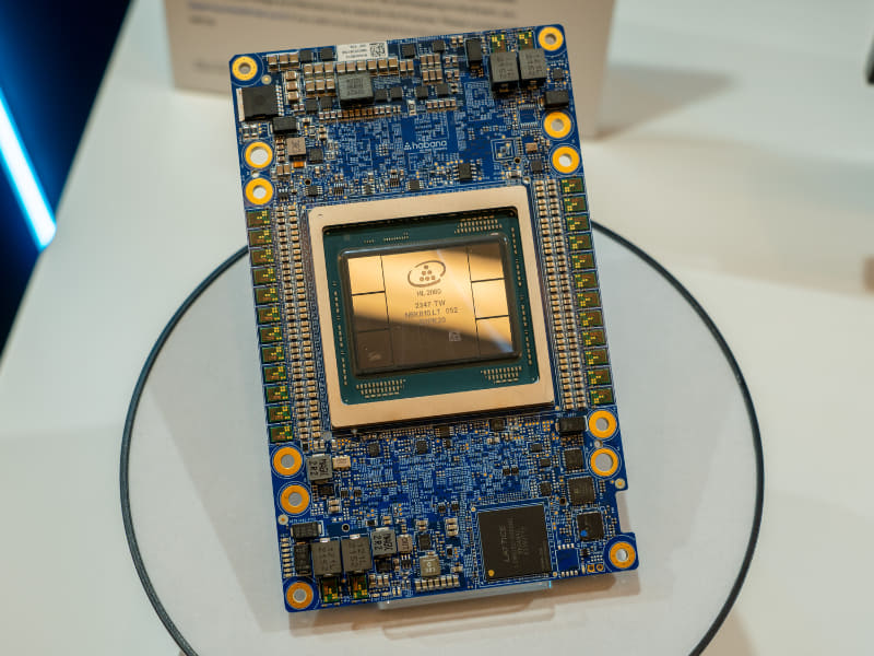 Gaudi 2メザニンカードの実機