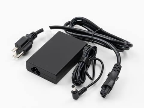 PC短評】Mac mini風筐体でRyzen 9 8945HSを搭載したミニPC「GEEKOM A8