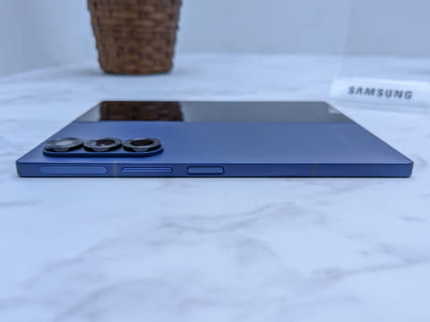 AI機能を多数備えた折りたたみスマホ「Galaxy Z Fold6/Flip6」 - PC Watch