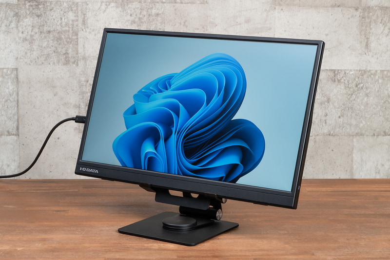 モバイルモニターを横置きしたところ