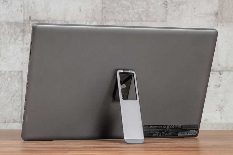 横置き可能なのはもちろん……