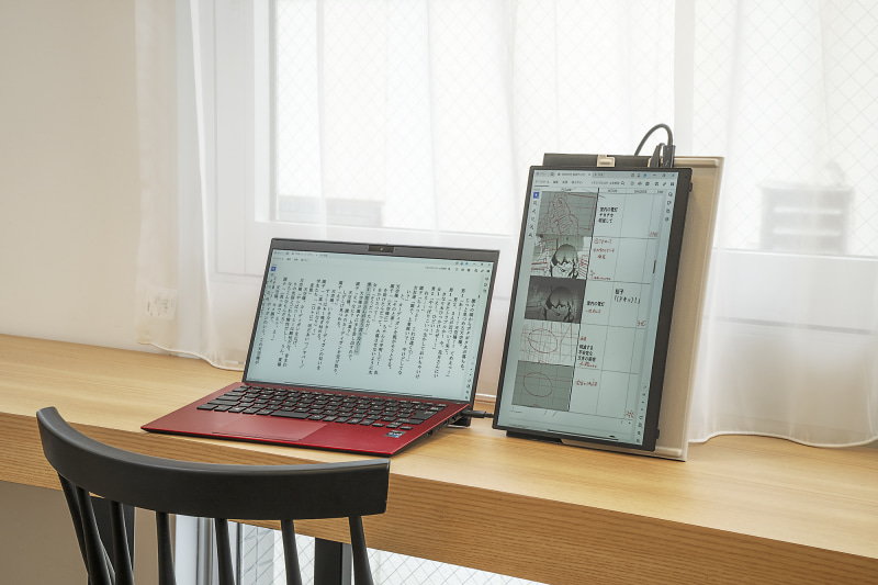 これがVAIO Vision+ 14の縦置きスタイル