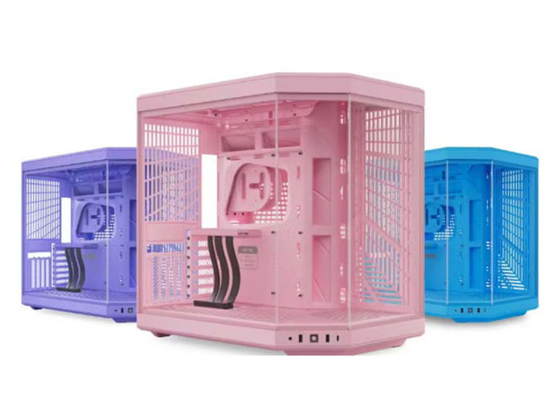 最近のケースは見た目重視でバリエーションも増えてきた。使い勝手も向上している