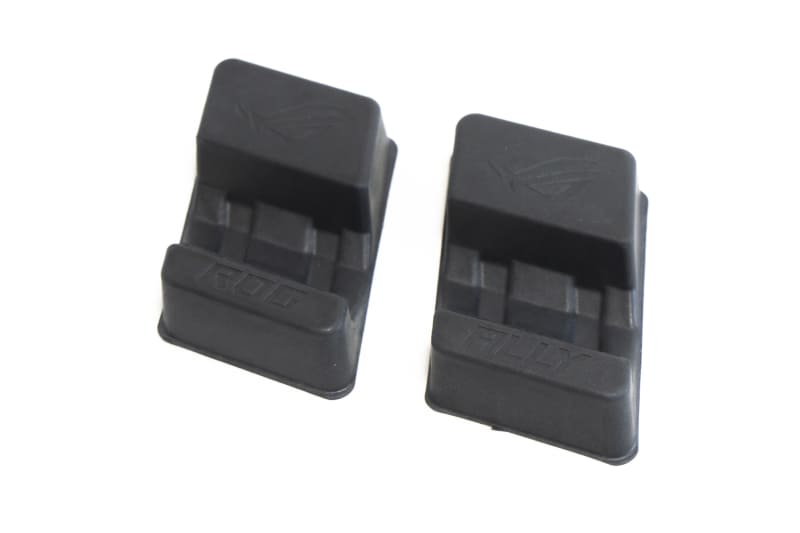 付属品として本体スタンドになるパーツがパッケージに同梱されている