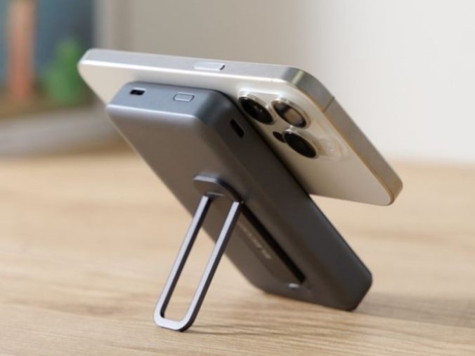 スタンドも搭載