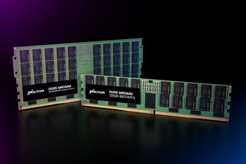 MicronがJEDEC標準化に先立って発表したMRDIMM。Xeon 6プロセッサと互換性があるという