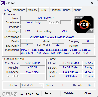 Ryzen 7 9700XのCPU-Z実行画面