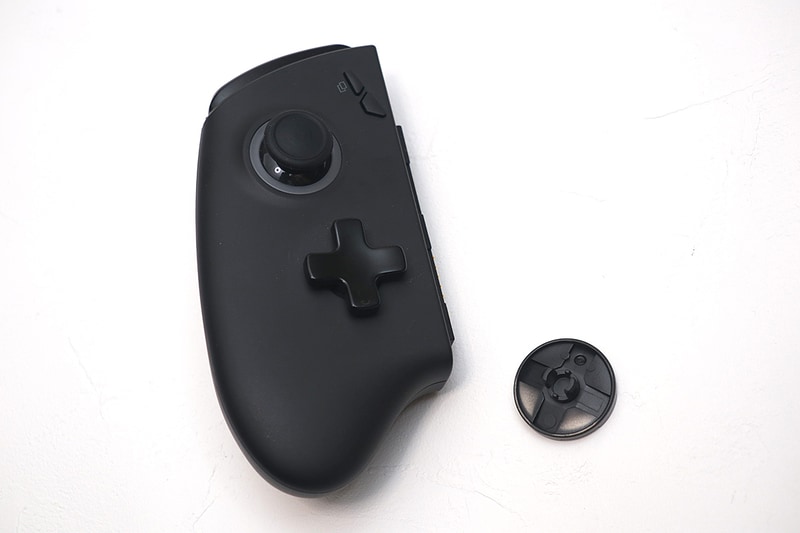 Dパッドは十字タイプと変更できる