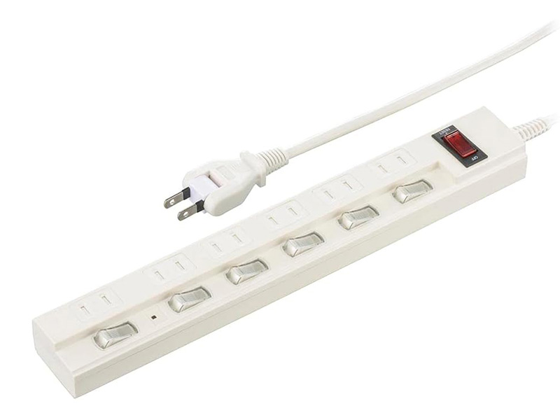 <a href="https://www.ohm-direct.com/shopdetail/000000029960/" class="n" target="_blank">製品ページ</a><br>メーカー : オーム電機●個口数 : 6●ケーブル長 : 2m●実売価格 : 2,170円前後