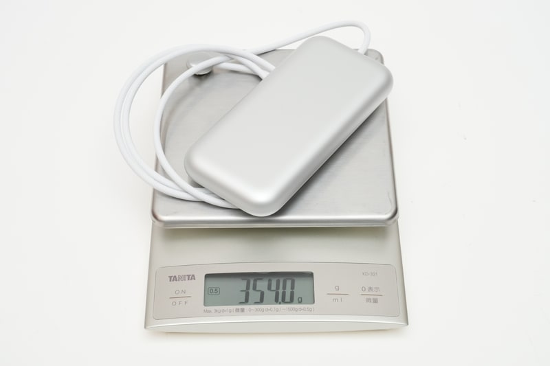 Apple Vision Proバッテリーの重量は実測354g