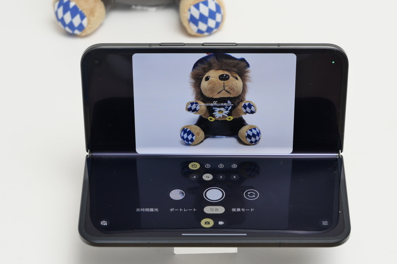 テーブルトップカメラは引き続き搭載